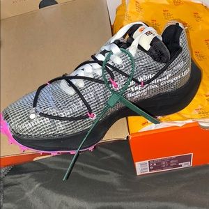 Off-White WS Vapor Street/ OW Sneakers